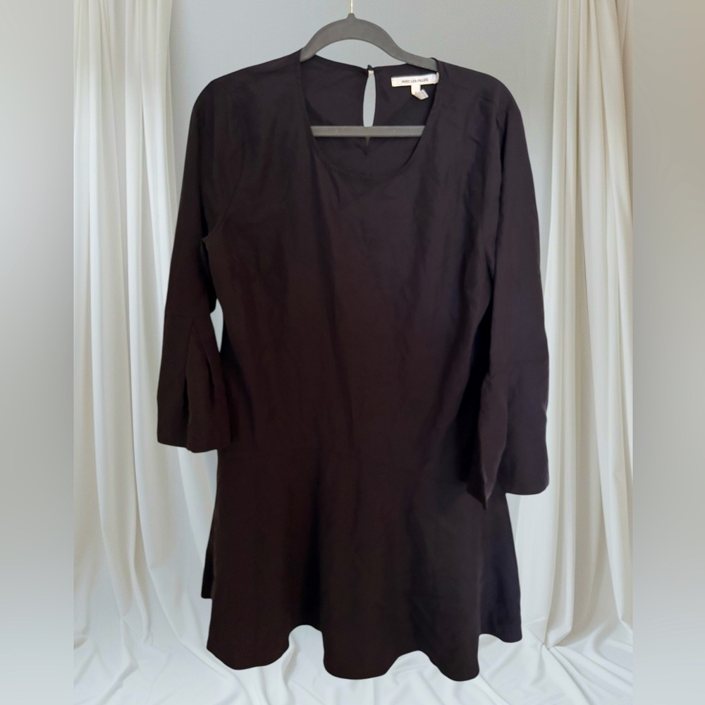 New Avec Les Filles Elegant Black Bell Sleeve Dress
